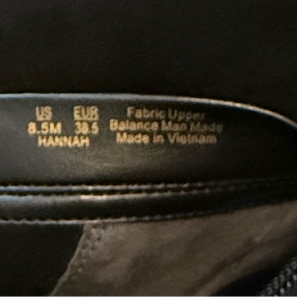 Women’s 8.5-Circus by Sam Edelman Black Ankle Boots with Studs - Picture 7 of 9